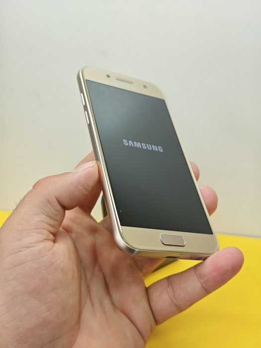 Samsung Galaxy A3 2017