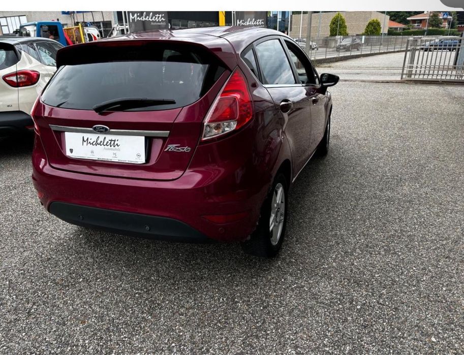 Ford fiesta 2014 gpl