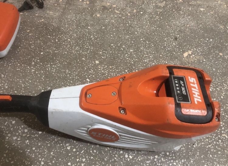 sistem combinat Stihl KMA 135 R Fabricație 2021