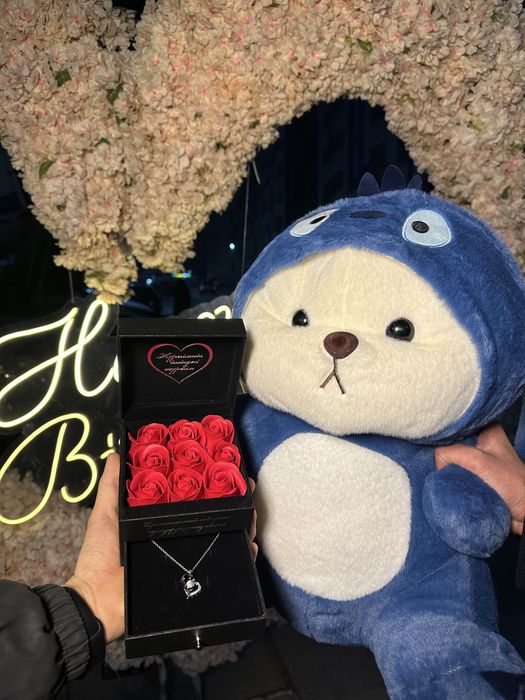 Мягкая игрушка Мишка с капюшоном подарок на 8 марта