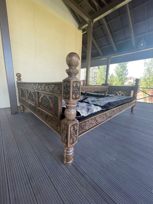 Топчан Тапчан Тапшан