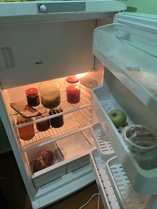 Нужен сожитель, одна комнотная квартира,будем жить только двоем,3 нет