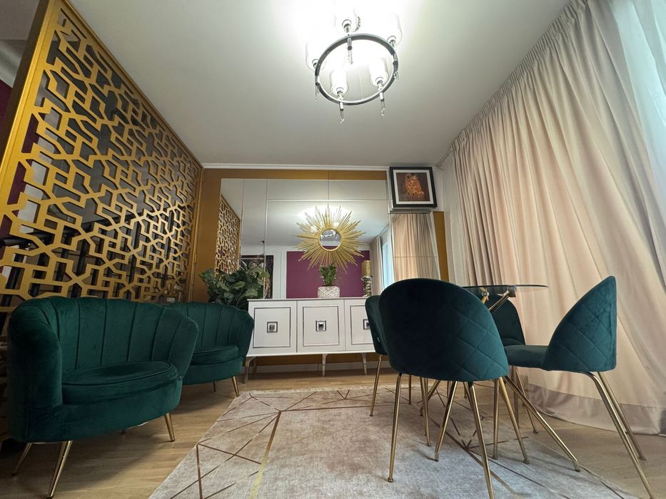 Fotolii si masa pentru dinning/sufragerie