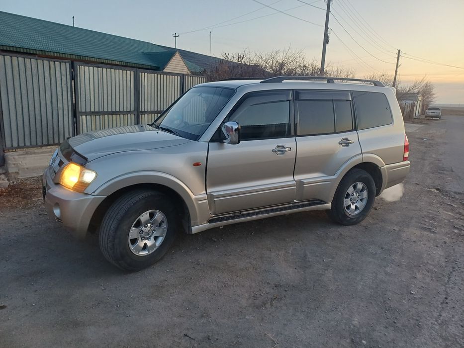 Продам митсубиси паджеро 3
