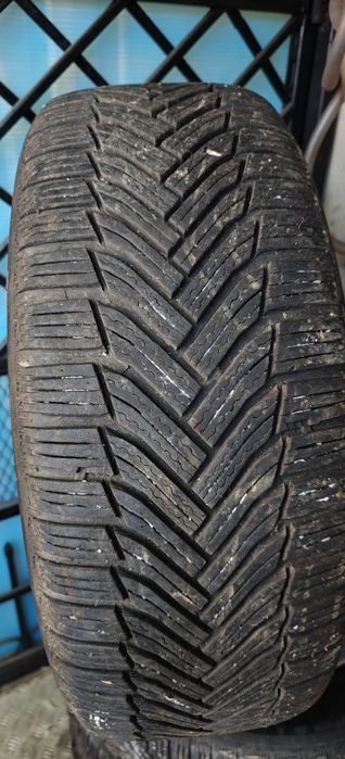 Vand 4 roti complete, anvelope iarna Michelin Alpin 225x55x16 si jenti