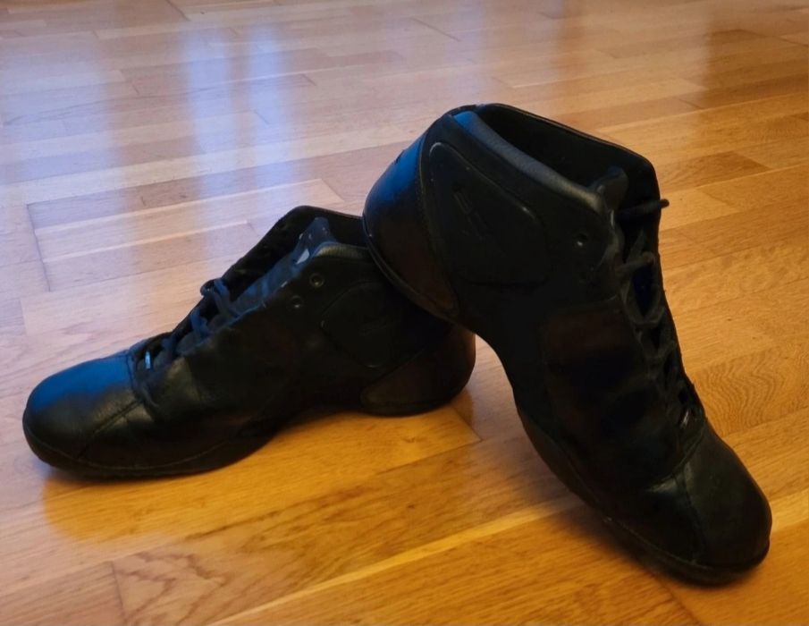 Adidasi/Ghete Reebok originali, marimea 41-42