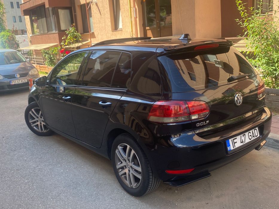 VOLKSWAGEN Golf 2010 — imagine 4