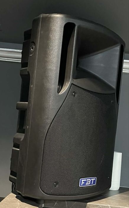 Vand sistem audio ( aacept variante/schimb cu auto )