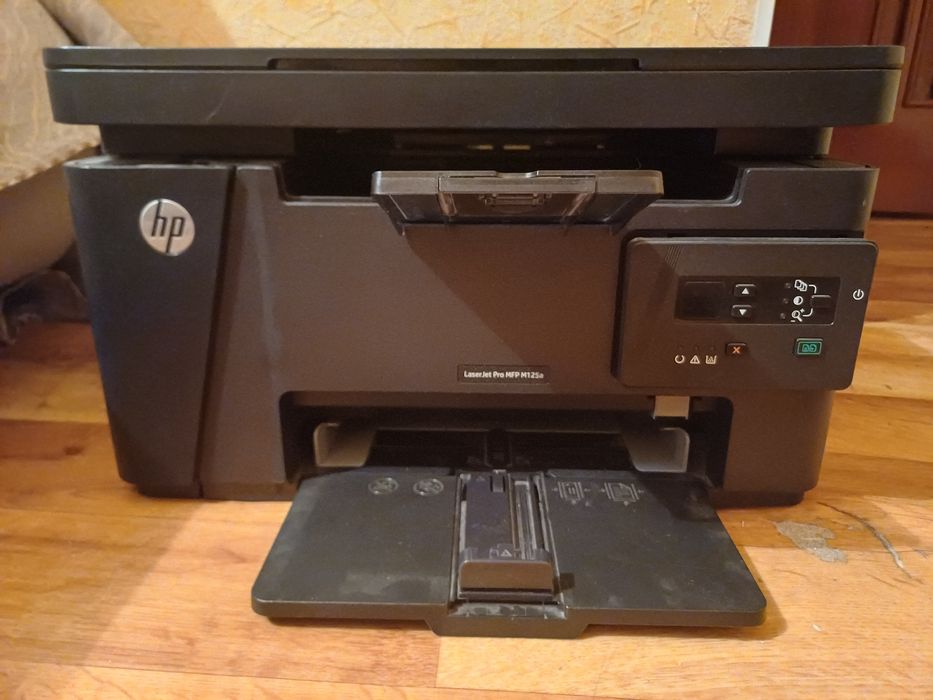 Продам черно-белый принтер HP LaserJet Pro MFP M125a.