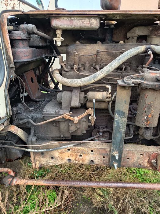 ЮМЗ6L,плуг4 по 25 ,регистриран,стартер