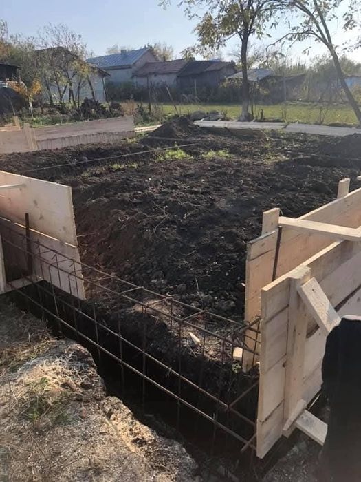 Teren intravilan cu proiect de vânzare în rate!