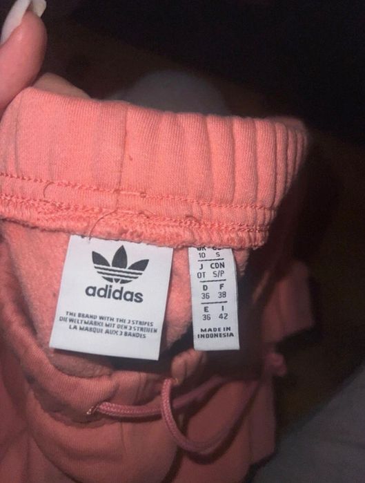 pantoni adidas femei