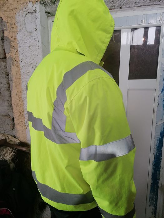 Geaca iarna reflectorizantă