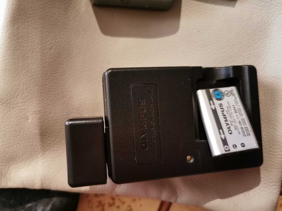 Апарат с  батерия