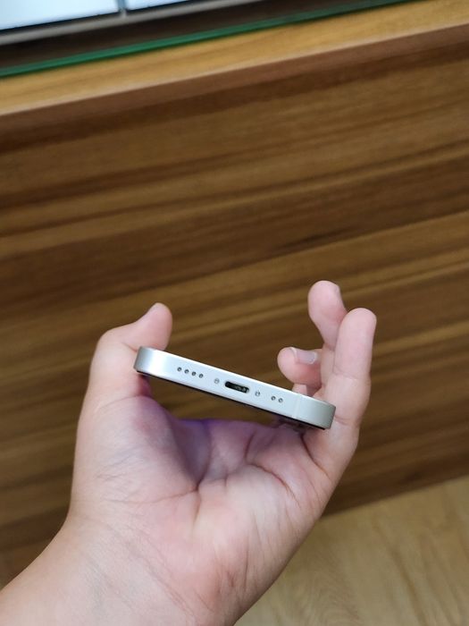iPhone 13 128 GB