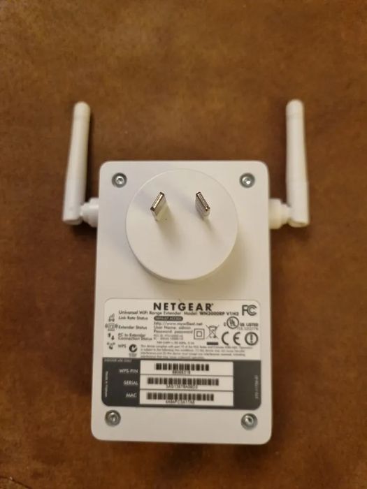 Универсальный Wi-Fi повторитель Netgear WN3000RP