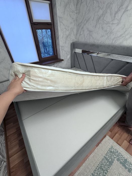 Продам спальный кровать
