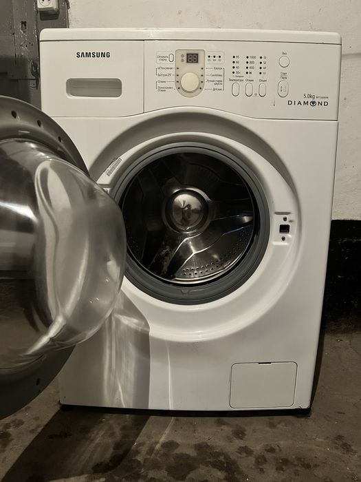 Продам стиральную машину