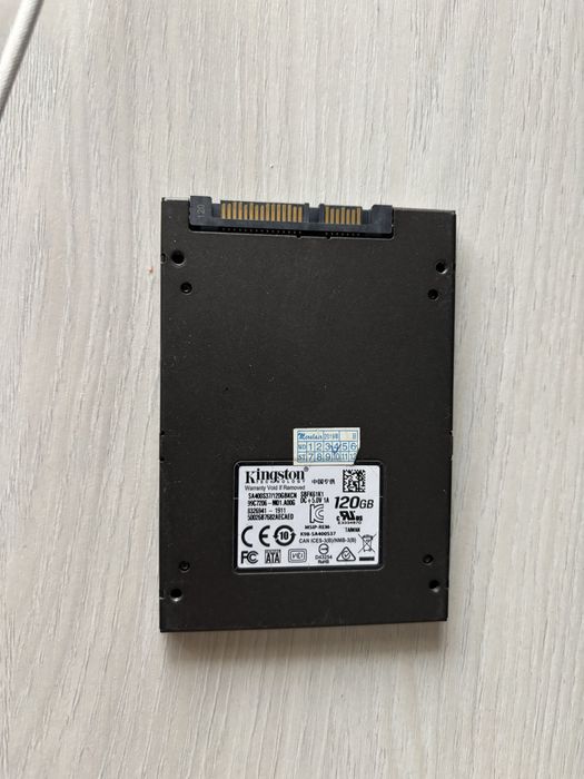 SSD 120 Гб (Kingston)