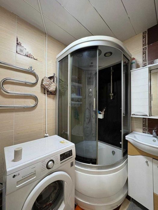 Продам 3 комнатную квартиру