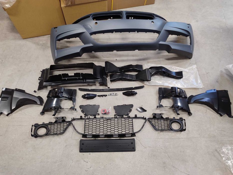 Предна Броня за BMW F30 (2011+) - M-Tech JOM ! ЛЕК ДЕФЕКТ !