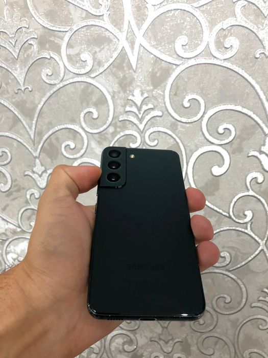 Продам телефон самсунг с22