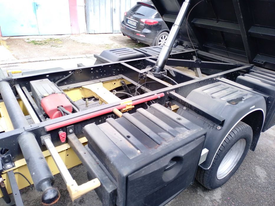 Самосвал.камион.кран.техника.бус.хидравлика