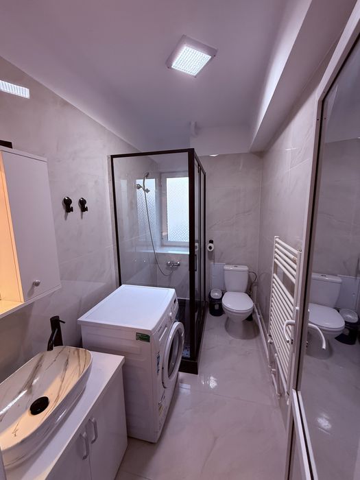 Inchiriez apartament 2 camere
