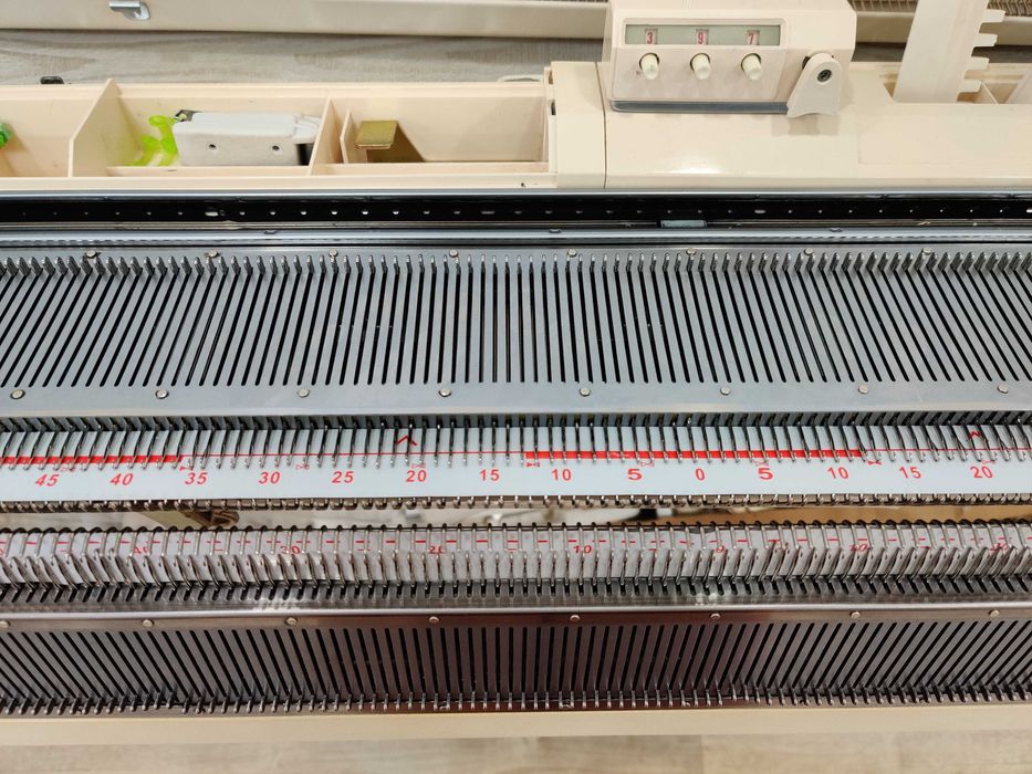 Вязальная машина Brother kh860/kr830 производство Япония