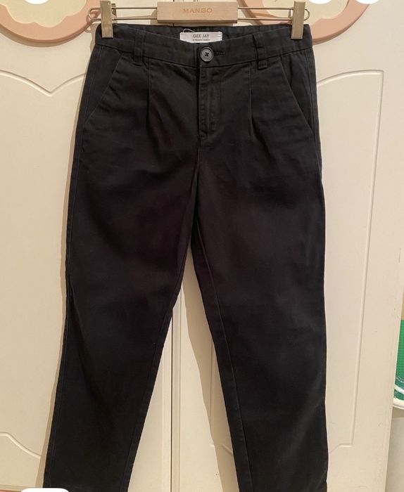 Продам Брюки по 1500тг