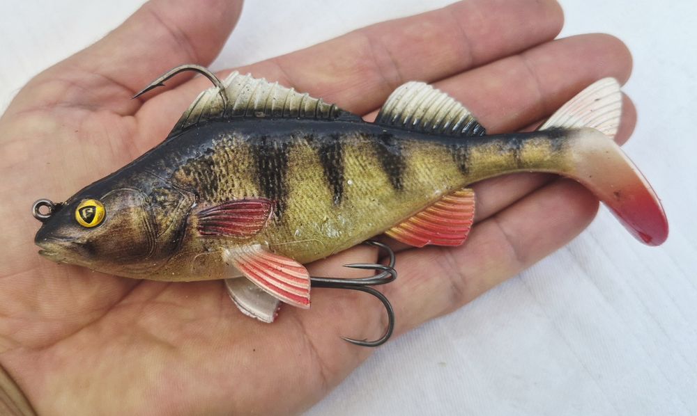 Swimbait Fox Rage Ultra-Realistic Perch Repicant, biban realistic, 14cm, 45gr.