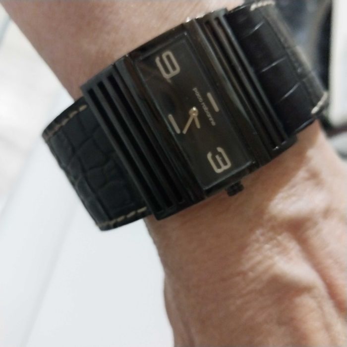 Наручные часы, в оригинале бренда Paco Rabannr.