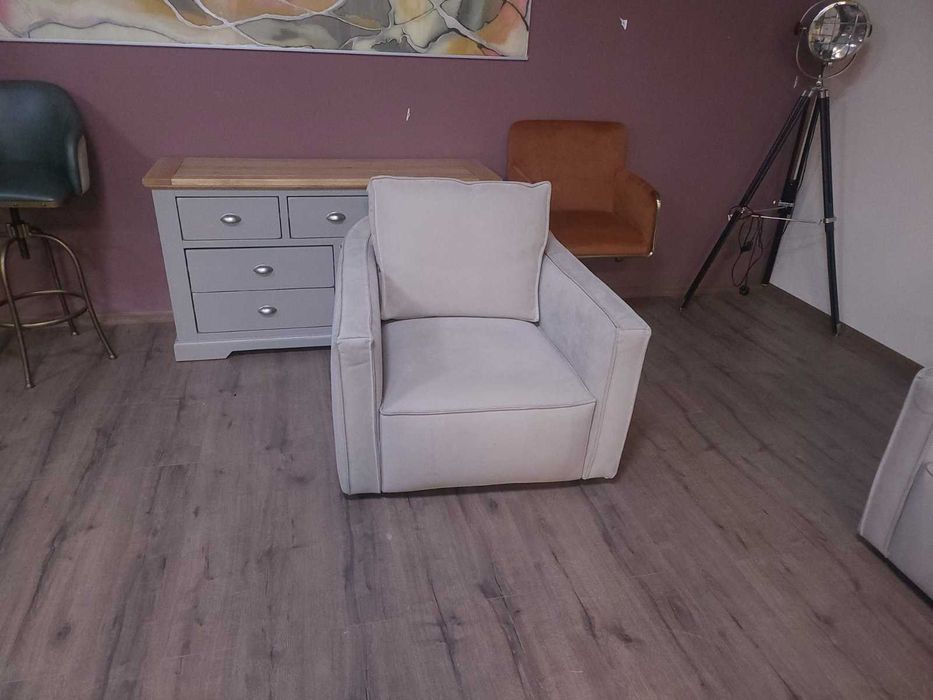 Светло сиви столове от плат 2 броя с фунция - въртене