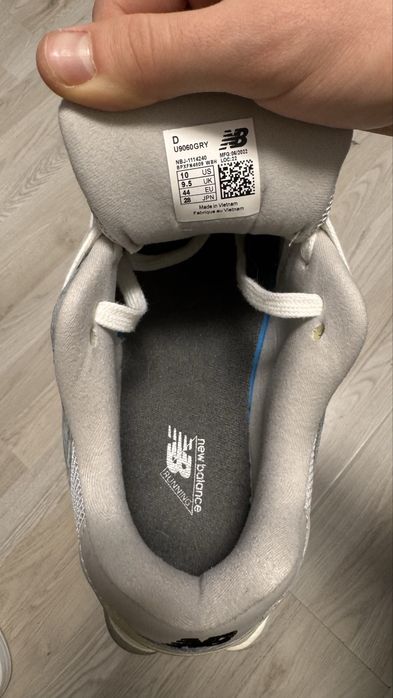 New Balance 9060 GRY