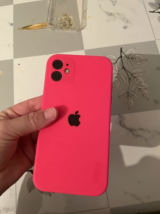 Iphone 11 ,айфон 11 продается срочно
