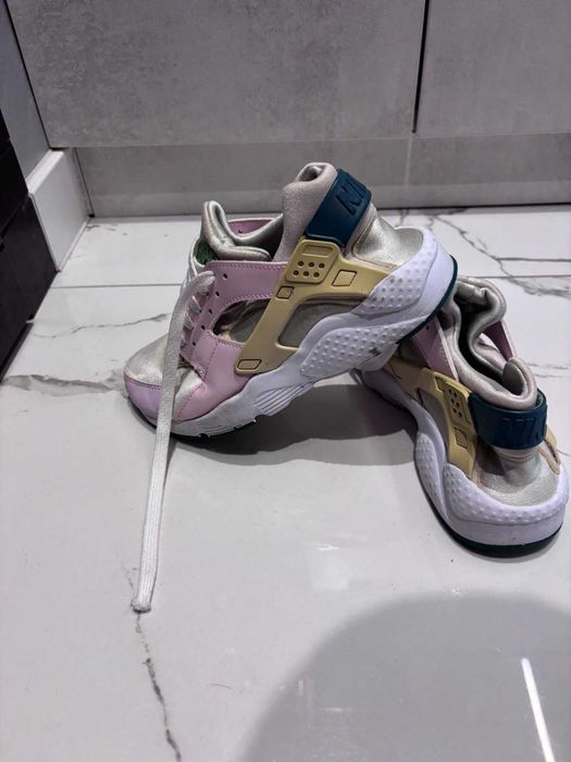 Маратонки Nike Air Huarache 36.5 номер