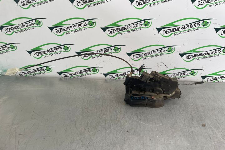 Broasca usa spate stanga BMW Seria 3 E46