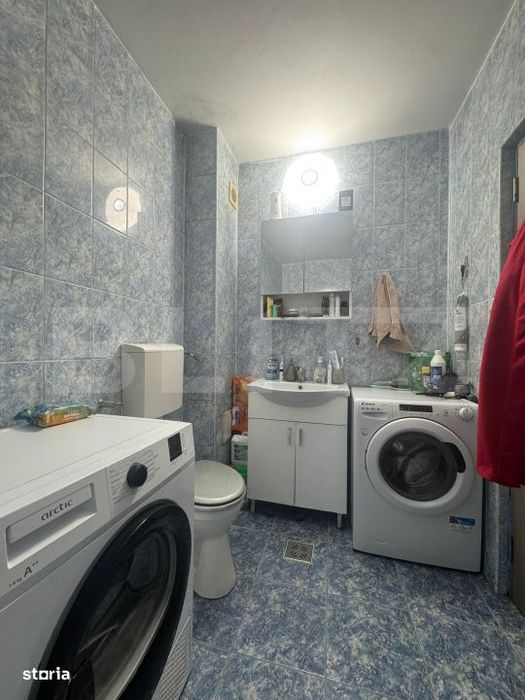 Apartament 2 camere, 58mp, decomandat, parcare inclusa, balcon Eroilor