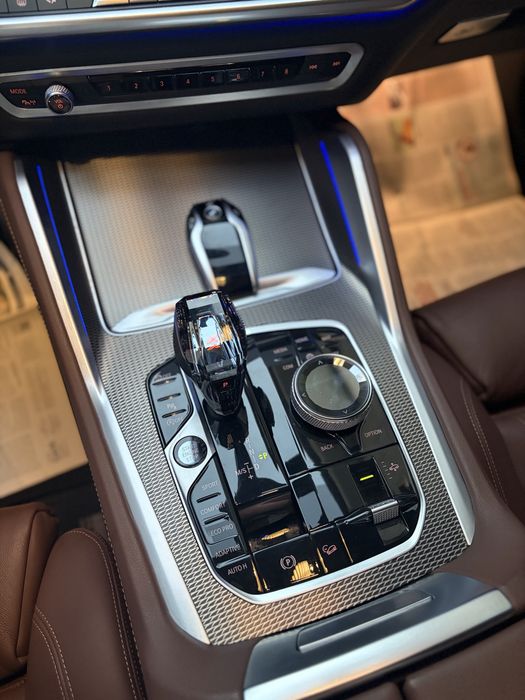 Bmw X6 40i 2020 yil 58000 km kraskasi toza holati ideal