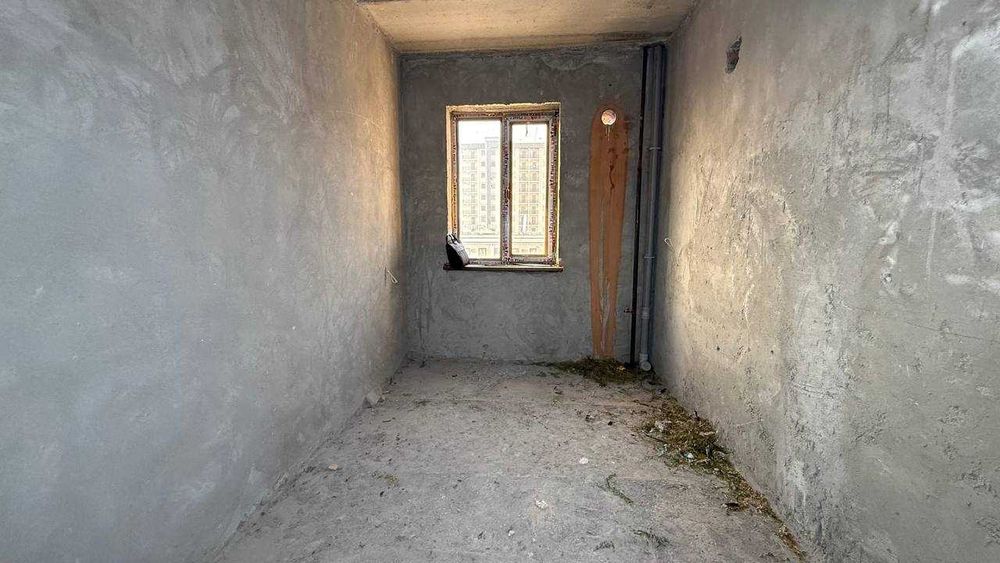 Шахар маркази 5 қаватда 3 хонали квартира сотилади.ID: 1544