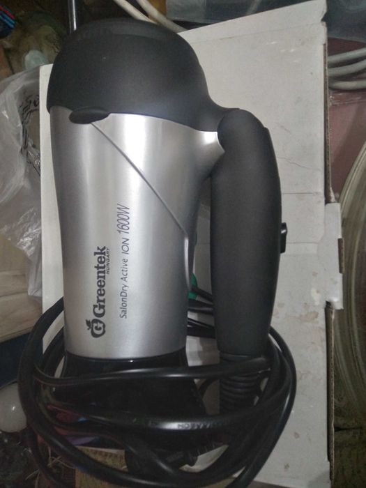 Ф  Е  Н.  и    бигуди   б/у отл. состоянии