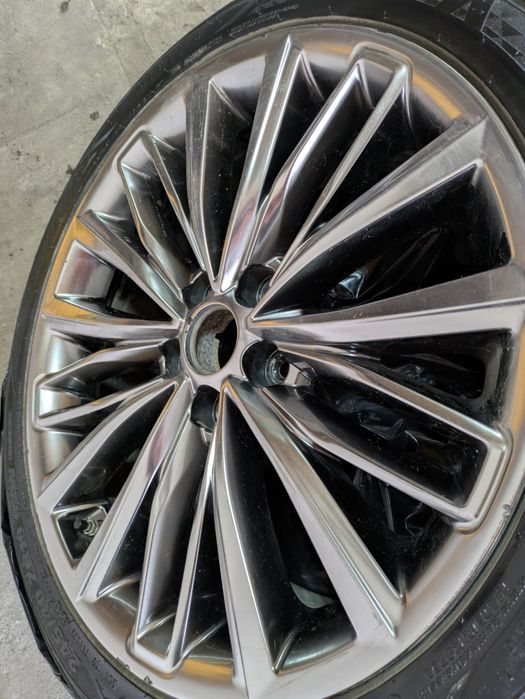 Продам диски в отличном состояний