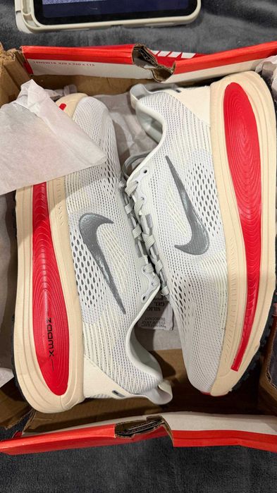 Nike Vomero 18 кроссовки