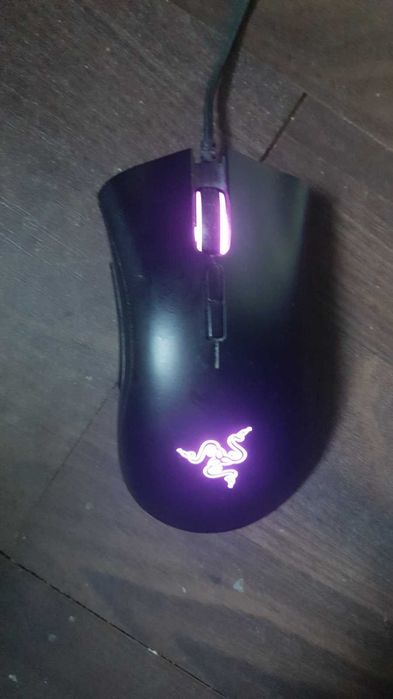 Гейминг мишка Razer Deathadder elite.