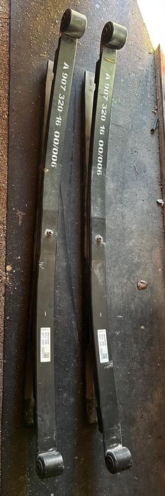 Arcuri spate,2 etrieri spate mercedes sprinter