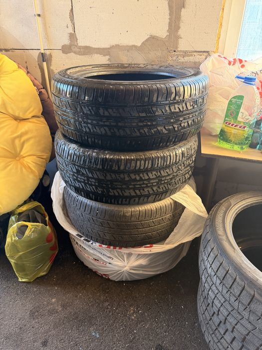 Продам летнию резину Dunlop R21