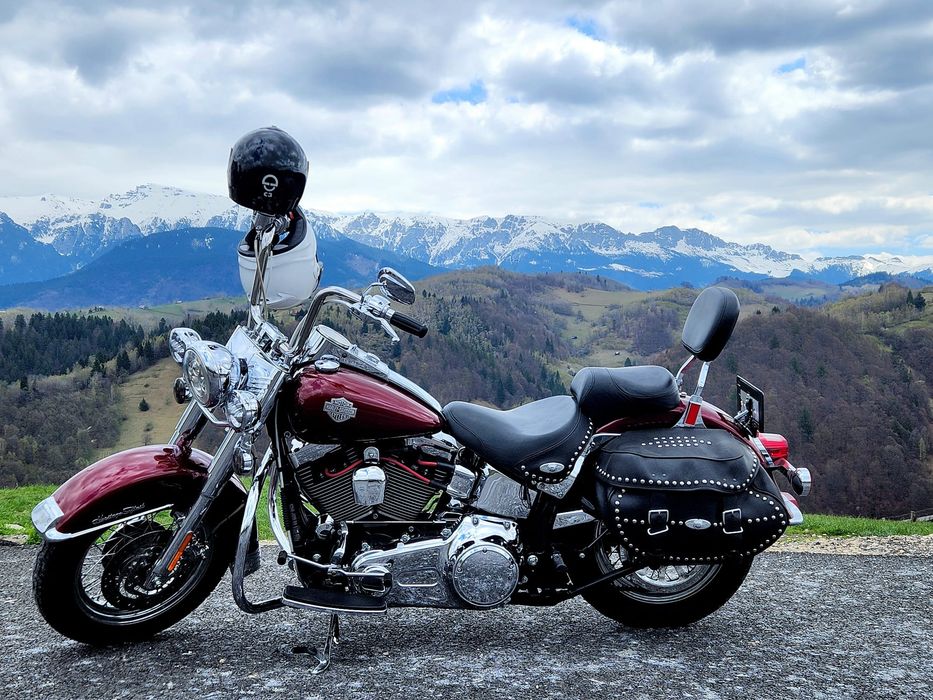 Harley-Davidson Softail Deluxe 1584 cm³ – 2007 – Stare foarte bună