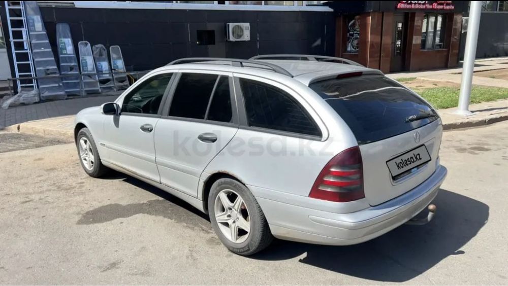 Продам мерседес 220 Benz