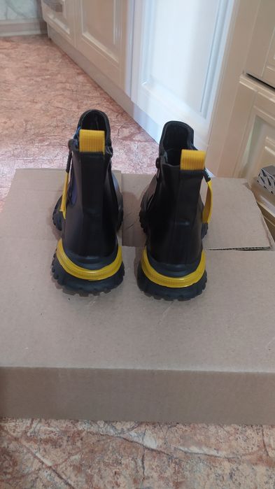 Детские сапоги. Осенние