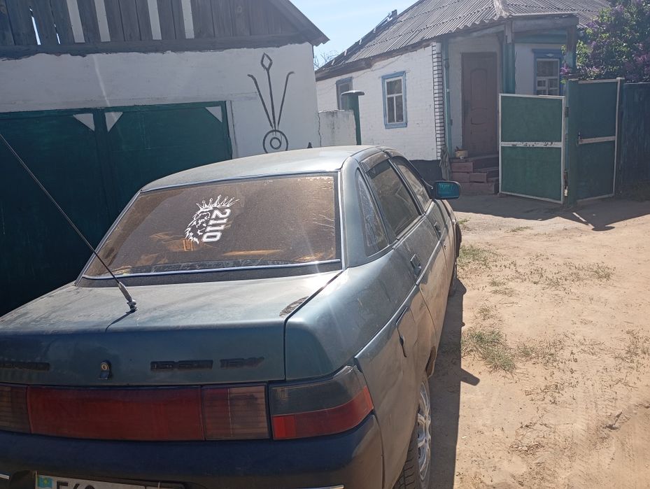 Продам ваз 2110.
